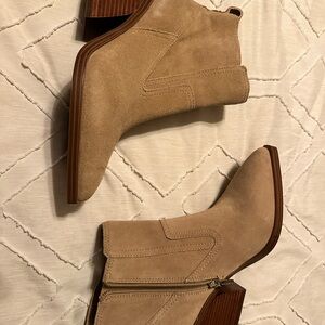 Vince Camuto Tan Leather Boots